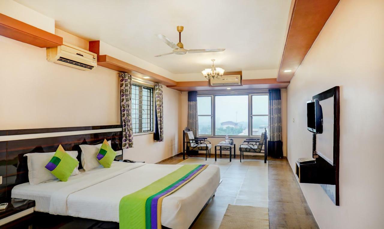 Mountview Resort & Spa Lonavala Exterior foto